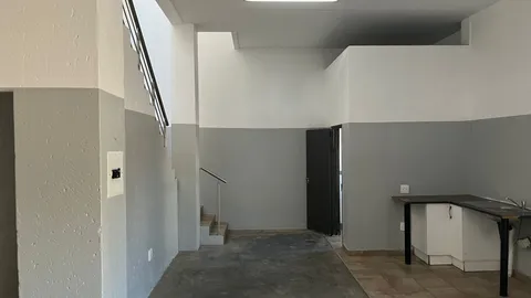 Proton Place, Chloorkop - Unit 1 - 117m² - Industrial Unit in Chloorkop (13)